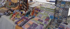 MARCHE D'ETE SUR LE VIEUX PORT