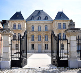 ref-682-marseille-chateau-de-la-buzine-chateau-de-ma-mere-entre-.jpg