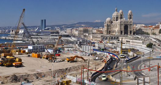 - photo Guzik PatrickŒuvre protégée au titre du droit d'auteur - Exploitation nécessitant une autorisation spéciale.