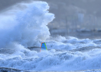 TEMPETE ZEUS MARSEILLE ,PLAGE DU PRADO,WINDSURF, PLANCHE À  VOILE
