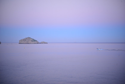 marseille-petit-matin-calanque-4460.jpg