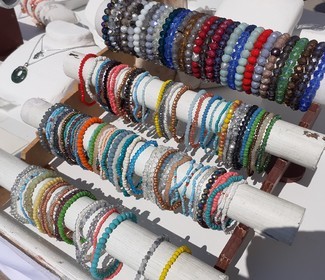 MARCHE D'ETE SUR LE VIEUX PORT