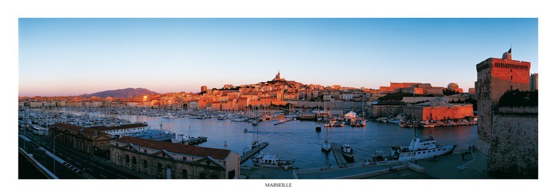 MARSEILLE VIEUX PORT SOIR DE MISTRAL COULEURFORMAT 33 x 95cmTarif  sur stand et marché  25€
